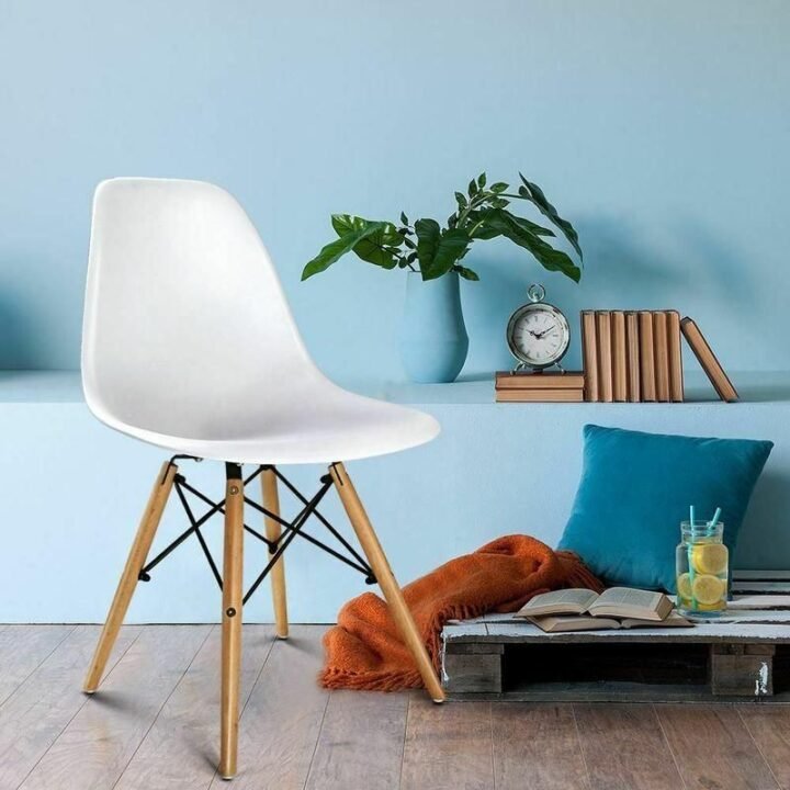 Eames Dining Chair