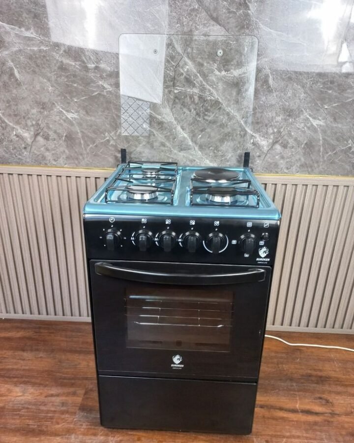 Saratech 50×55 3~Gas+1~Electric Gas cooker